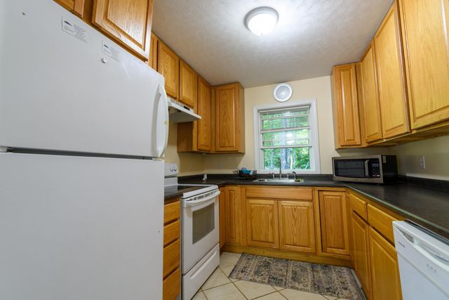 14 Checkerberry Ridge Road, Thornton, NH 03285