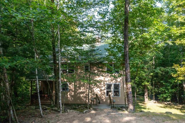 14 Checkerberry Ridge Road, Thornton, NH 03285