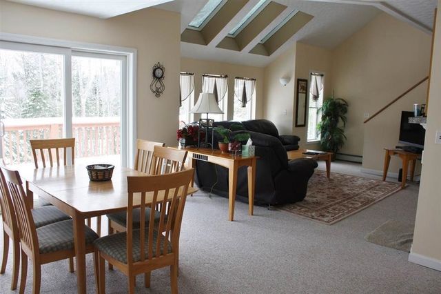 14 Checkerberry Ridge Road, Thornton, NH 03285