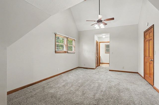 4745 Summit Road SW, Pataskala, OH 43062
