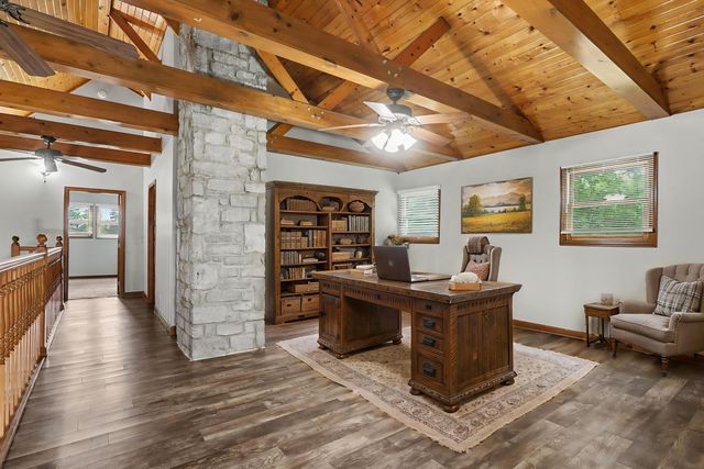 4745 Summit Road SW, Pataskala, OH 43062