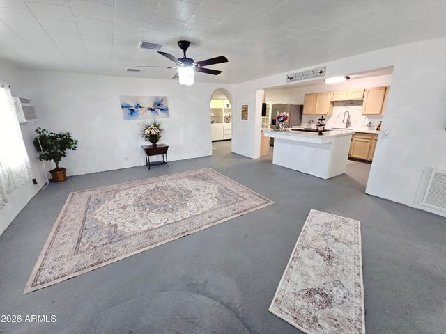6538 W HATCHER Road, Glendale, AZ 85302