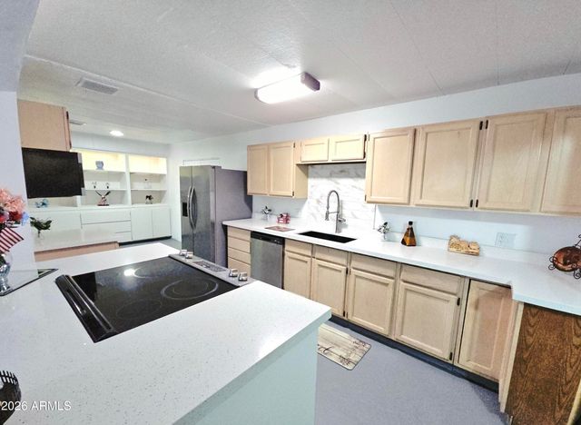 6538 W HATCHER Road, Glendale, AZ 85302
