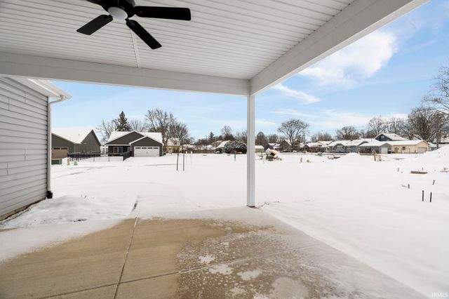 1053 E Wabash Street, Frankfort, IN 46041