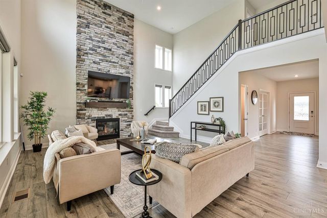 5017 Ainsley Drive, Mason, OH 45040