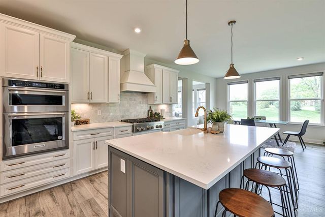 5017 Ainsley Drive, Mason, OH 45040