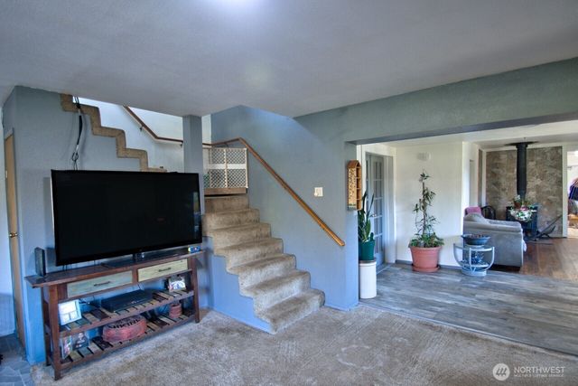 715 Copalis Beach Road, Copalis Beach, WA 98535