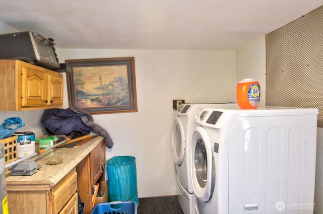 715 Copalis Beach Road, Copalis Beach, WA 98535