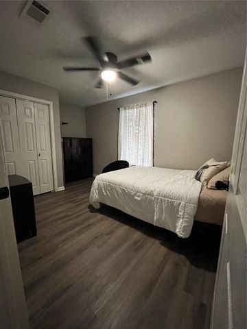 210 S Colbert Street, Dayton, TX 77535