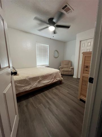 210 S Colbert Street, Dayton, TX 77535