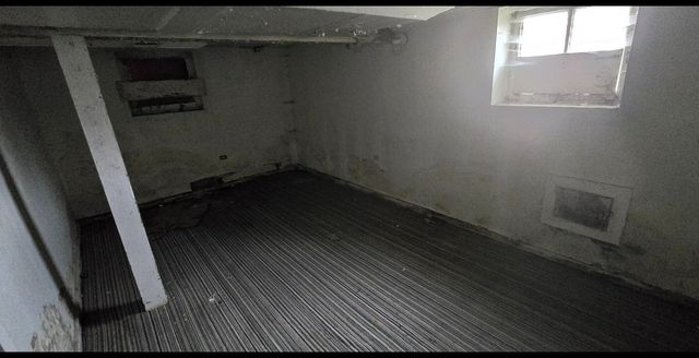 235 W 104th Street, Chicago, IL 60628