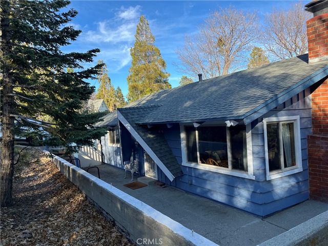253 La Casita, Twin Peaks, CA 92391