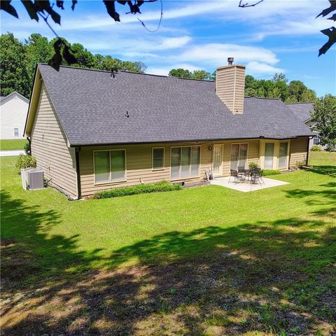 2920 Lenora Springs Drive, Snellville, GA 30039