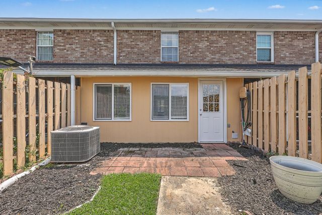 2040 Rondo Street D, Charleston, SC 29414