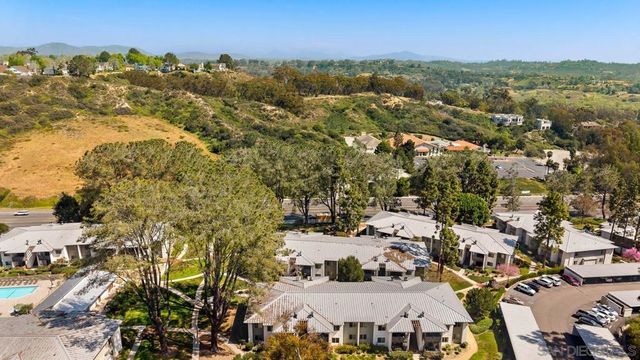 1770 S El Camino Real 206, Encinitas, CA 92024