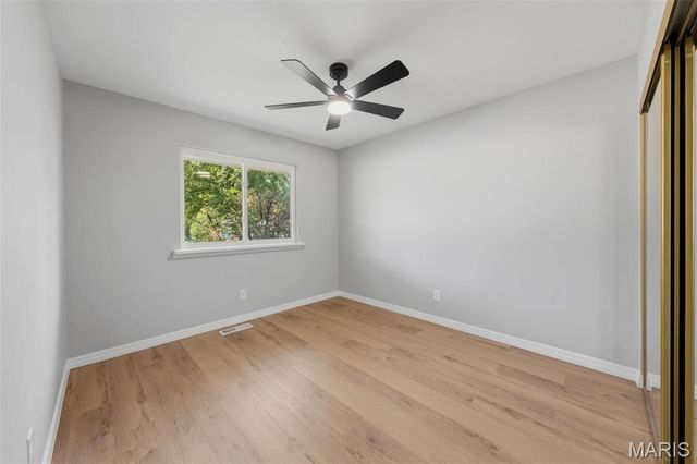 1344 Palm Ridge Court, St Louis, MO 63146