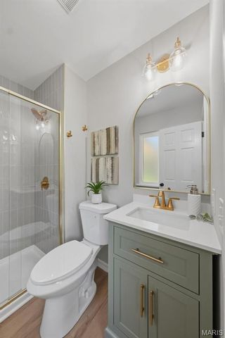 1344 Palm Ridge Court, St Louis, MO 63146