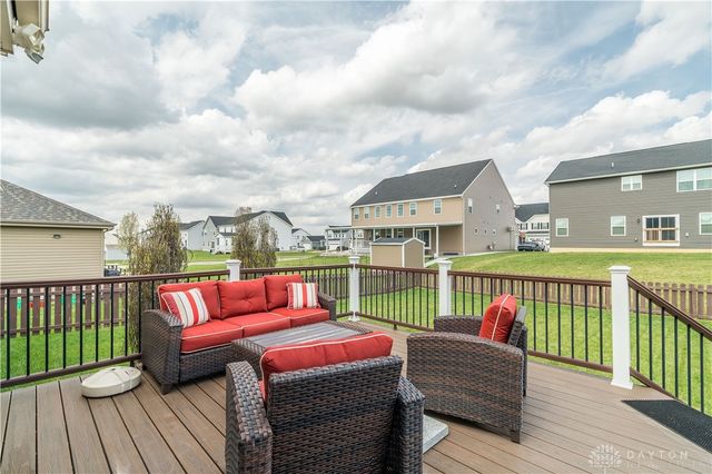 4182 Spicebush Drive, Tipp City, OH 45371