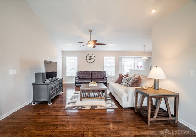 4182 Spicebush Drive, Tipp City, OH 45371