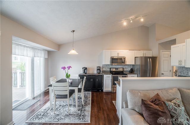 4182 Spicebush Drive, Tipp City, OH 45371