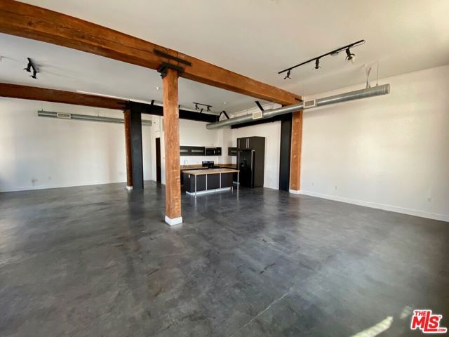 652 Mateo Street 102, Los Angeles, CA 90021