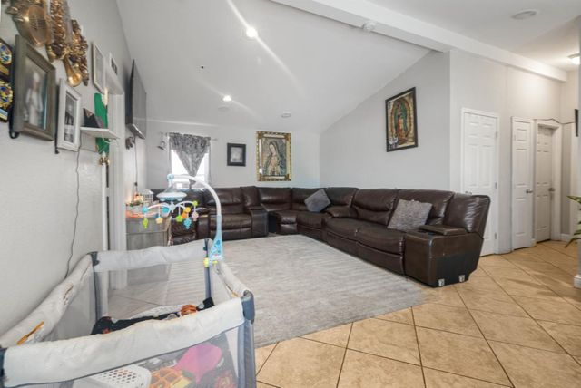 704 Garner Avenue 46, Salinas, CA 93905
