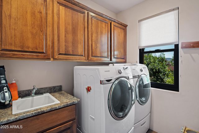 15 SPUR Court, Sedona, AZ 86351