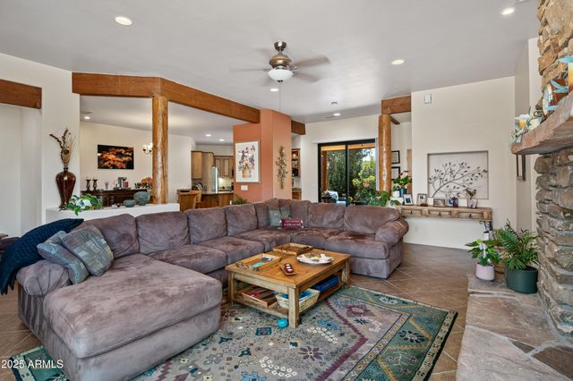 15 SPUR Court, Sedona, AZ 86351