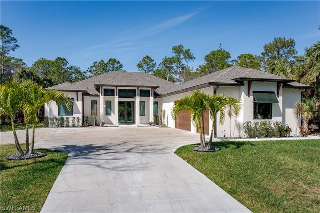 167 9th ST SW, Naples, FL 34117