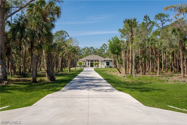 167 9th ST SW, Naples, FL 34117