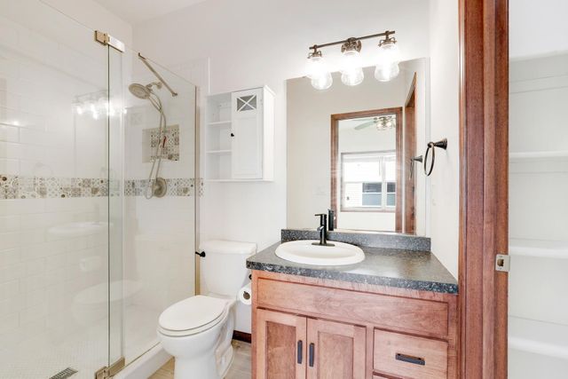 7018 15th Street N, Oakdale, MN 55128