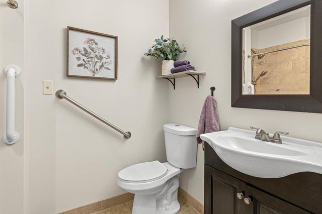13401 Pepperwood Circle, Minnetonka, MN 55305