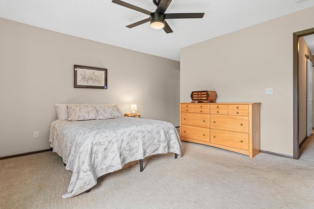 13401 Pepperwood Circle, Minnetonka, MN 55305