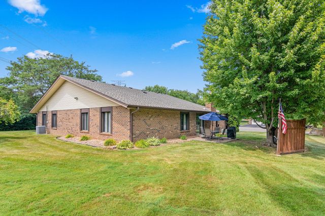 13401 Pepperwood Circle, Minnetonka, MN 55305