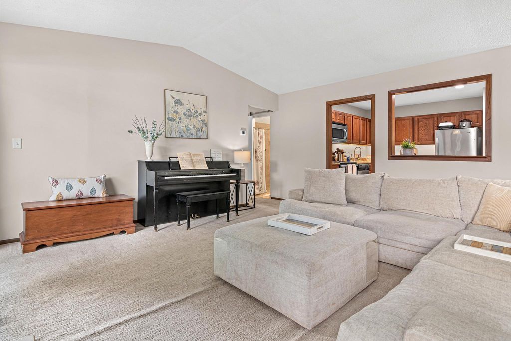 13401 Pepperwood Circle, Minnetonka, MN 55305 — photo 3