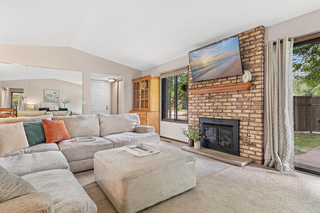 13401 Pepperwood Circle, Minnetonka, MN 55305 — photo 4
