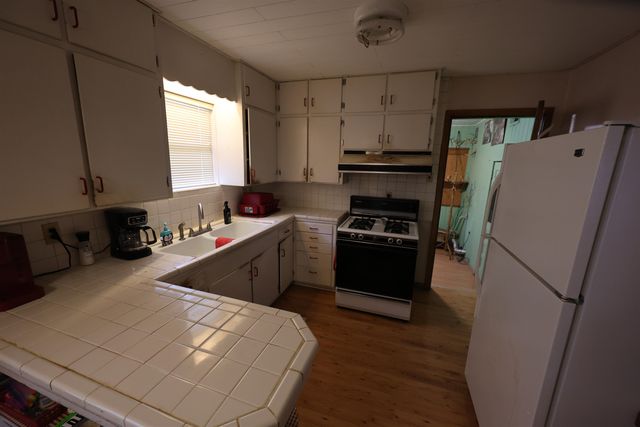 6302 OLSON, Out Of Area, TX 77505