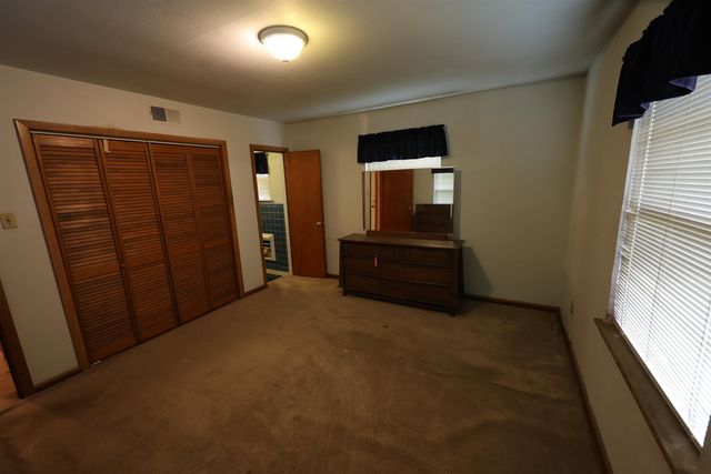 6302 OLSON, Out Of Area, TX 77505