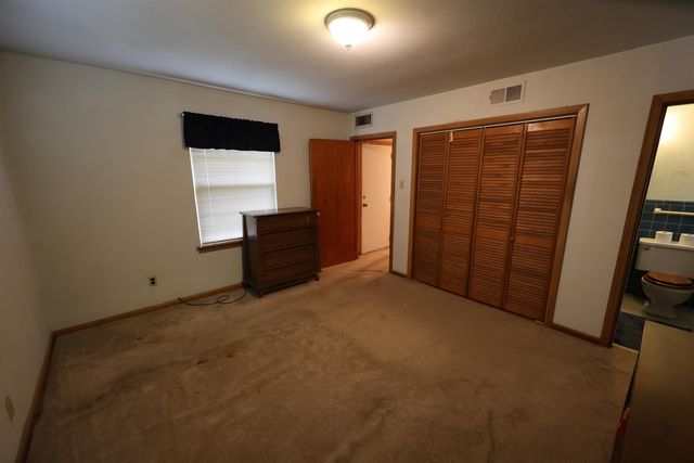 6302 OLSON, Out Of Area, TX 77505