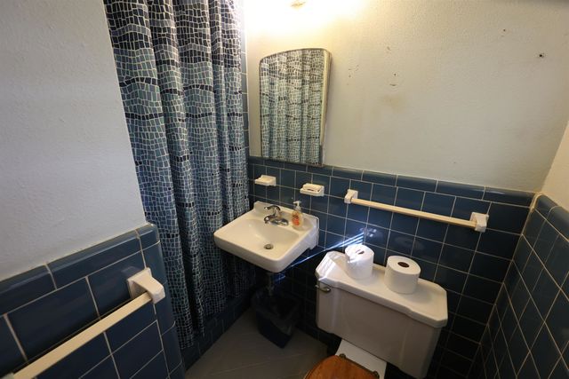 6302 OLSON, Out Of Area, TX 77505