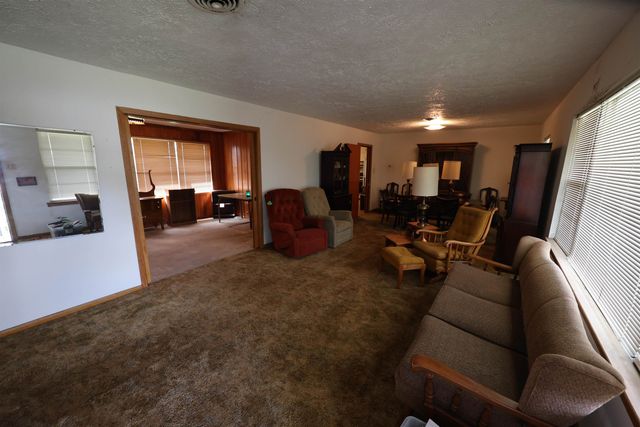 6302 OLSON, Out Of Area, TX 77505