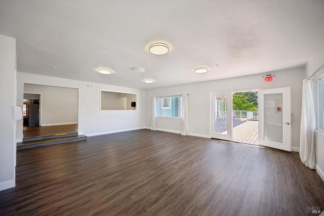 11740 Occidental Rd, Sebastopol, CA 95472