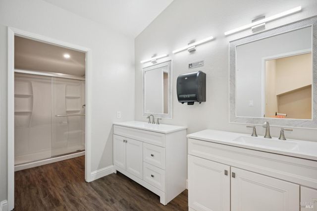 11740 Occidental Rd, Sebastopol, CA 95472