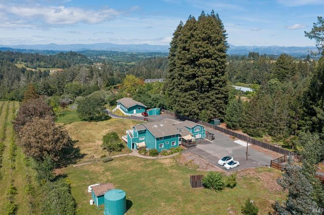 11740 Occidental Rd, Sebastopol, CA 95472
