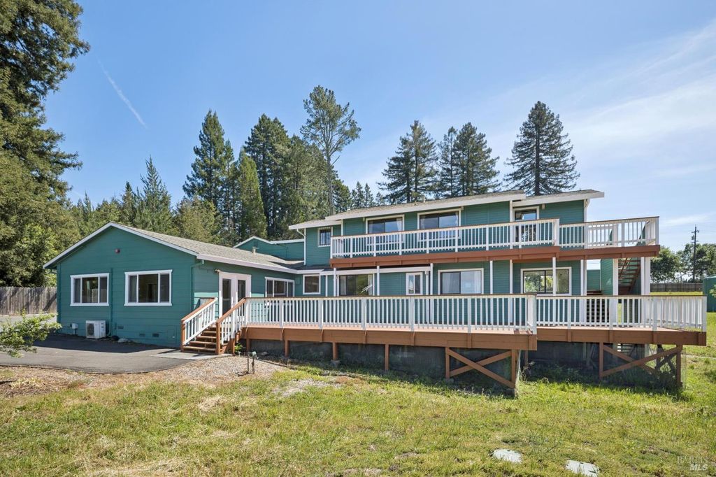 11740 Occidental Rd, Sebastopol, CA 95472