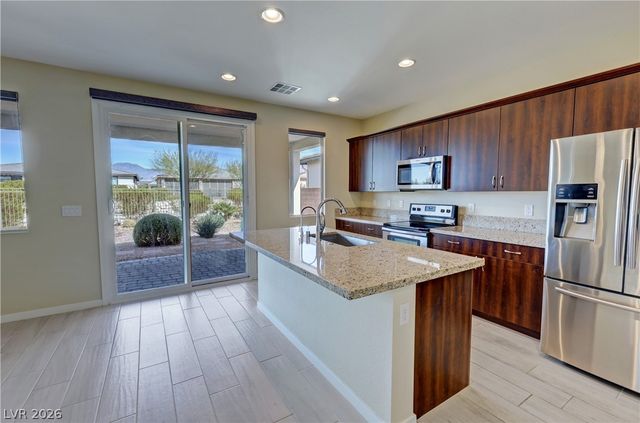 4882 East Beacon Ridge Drive, Pahrump, NV 89061