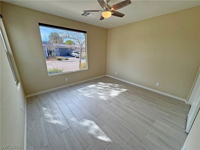 4882 East Beacon Ridge Drive, Pahrump, NV 89061