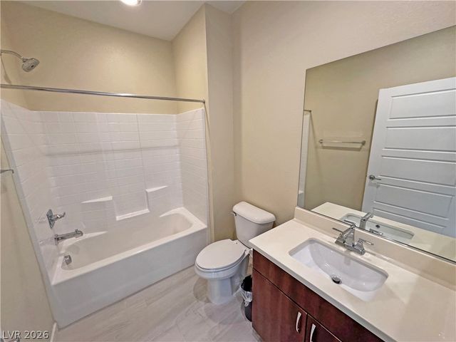 4882 East Beacon Ridge Drive, Pahrump, NV 89061