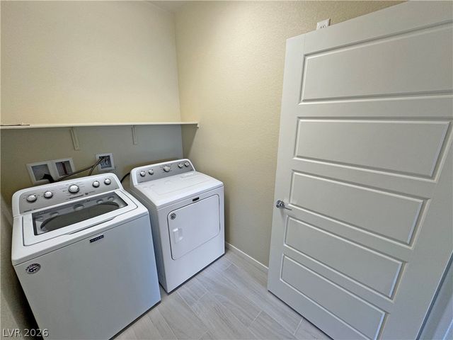 4882 East Beacon Ridge Drive, Pahrump, NV 89061