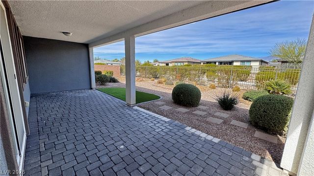 4882 East Beacon Ridge Drive, Pahrump, NV 89061